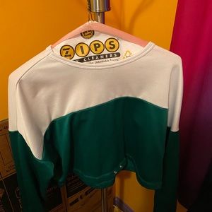 Never worn cropped forever 21 sweater